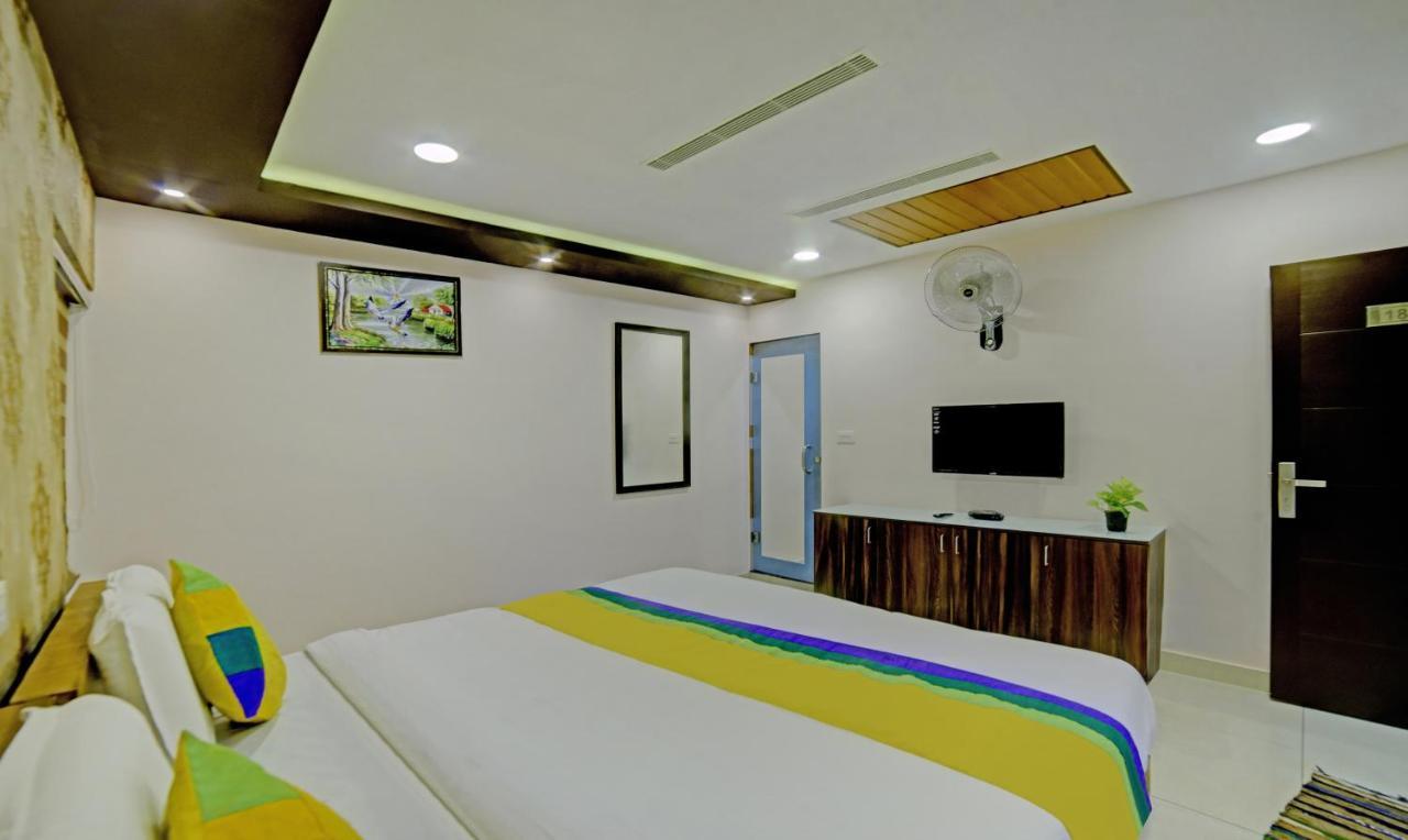 Treebo Trip Majestic Inn Thampanoor Thiruvananthapuram Extérieur photo